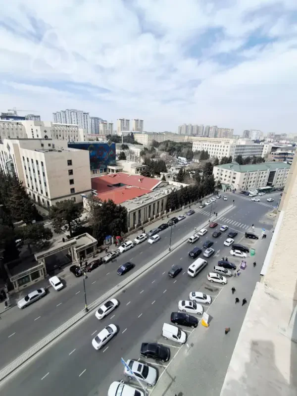Kirayə verilir 2 otaqlı yeni tikili 54 m²