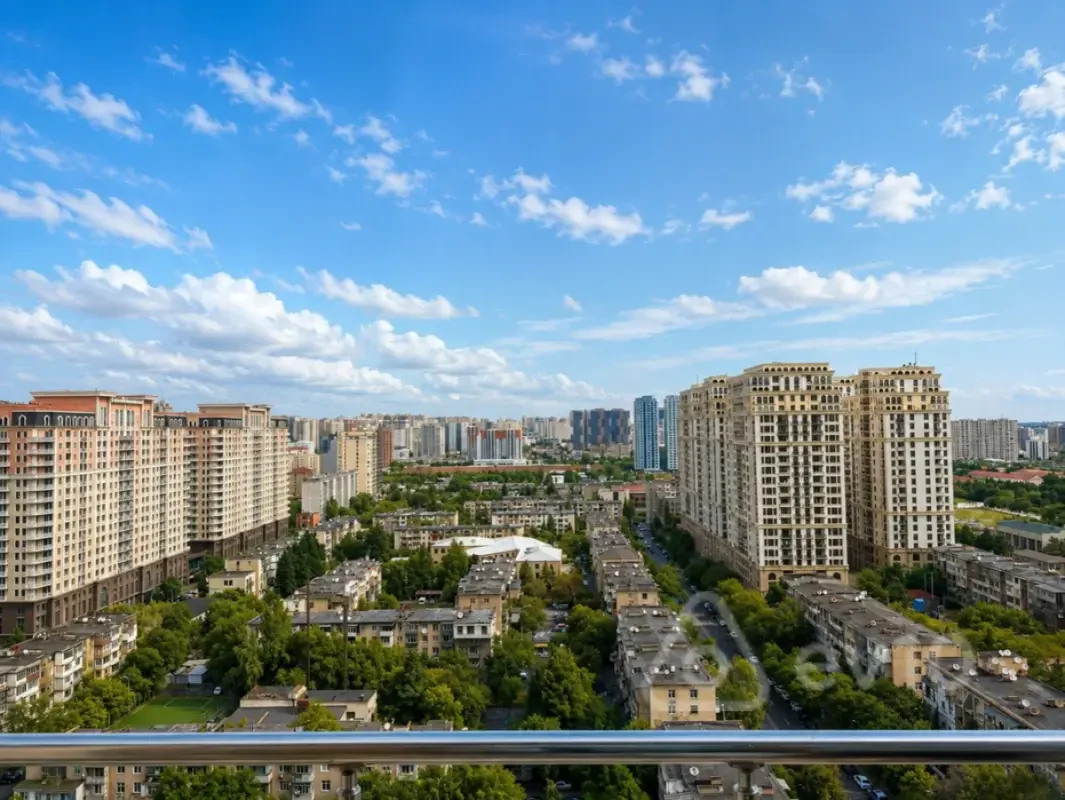 Kirayə verilir 3 otaqlı yeni tikili 145 m²