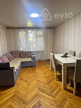 Kirayə verilir 4 otaqlı köhnə tikili 110 m² — Bakı, Nərimanov 4 otaq 110.00 m²