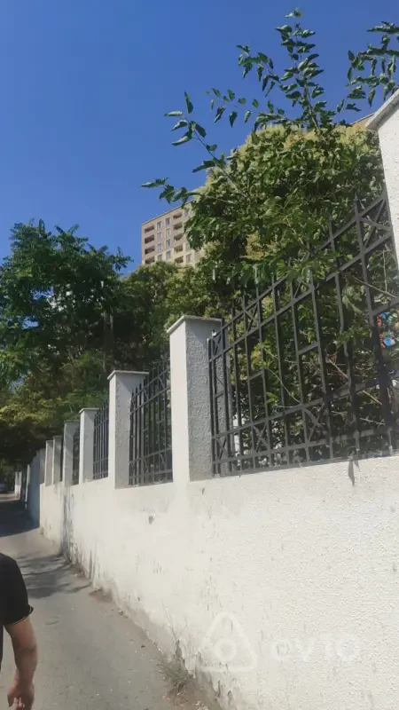 Kirayə verilir 2 otaqlı köhnə tikili 45 m²