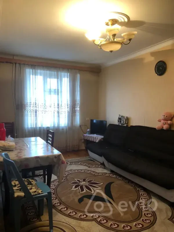 Satılır 3 otaqlı köhnə tikili 65 m²