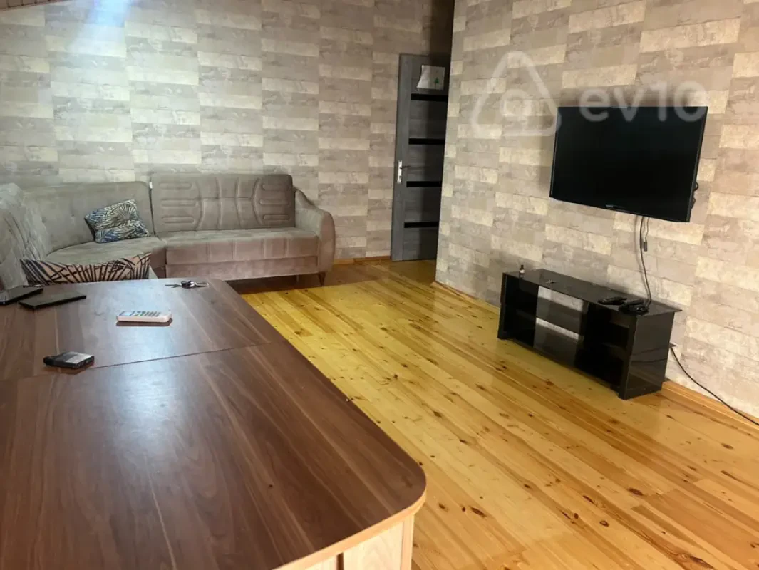 Satılır 3 otaqlı yeni tikili 83 m²