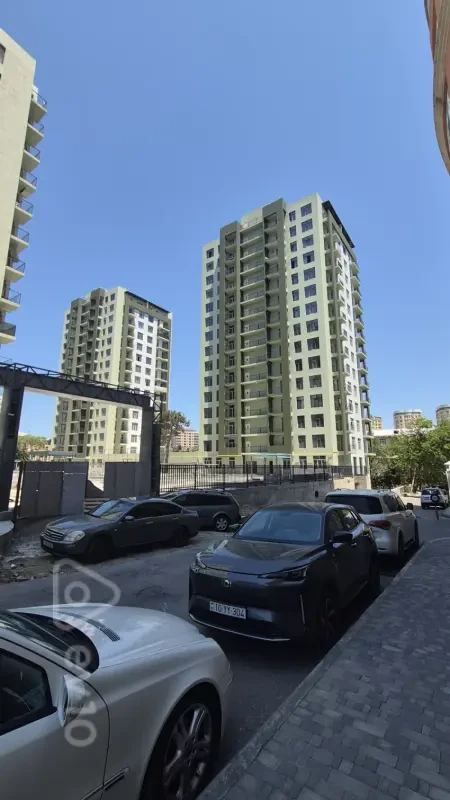 Satılır 3 otaqlı yeni tikili 147 m²