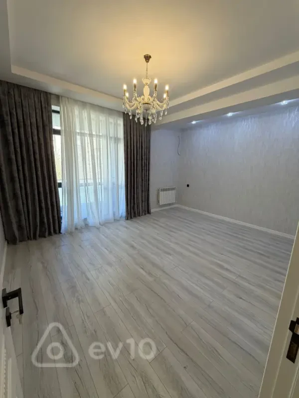 Satılır 2 otaqlı yeni tikili 96 m²