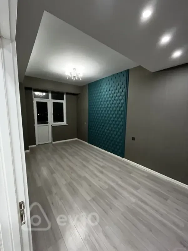 Kirayə verilir 2 otaqlı yeni tikili 63 m²