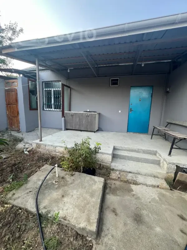 Kirayə verilir 3 otaqlı həyət evi 65 m²