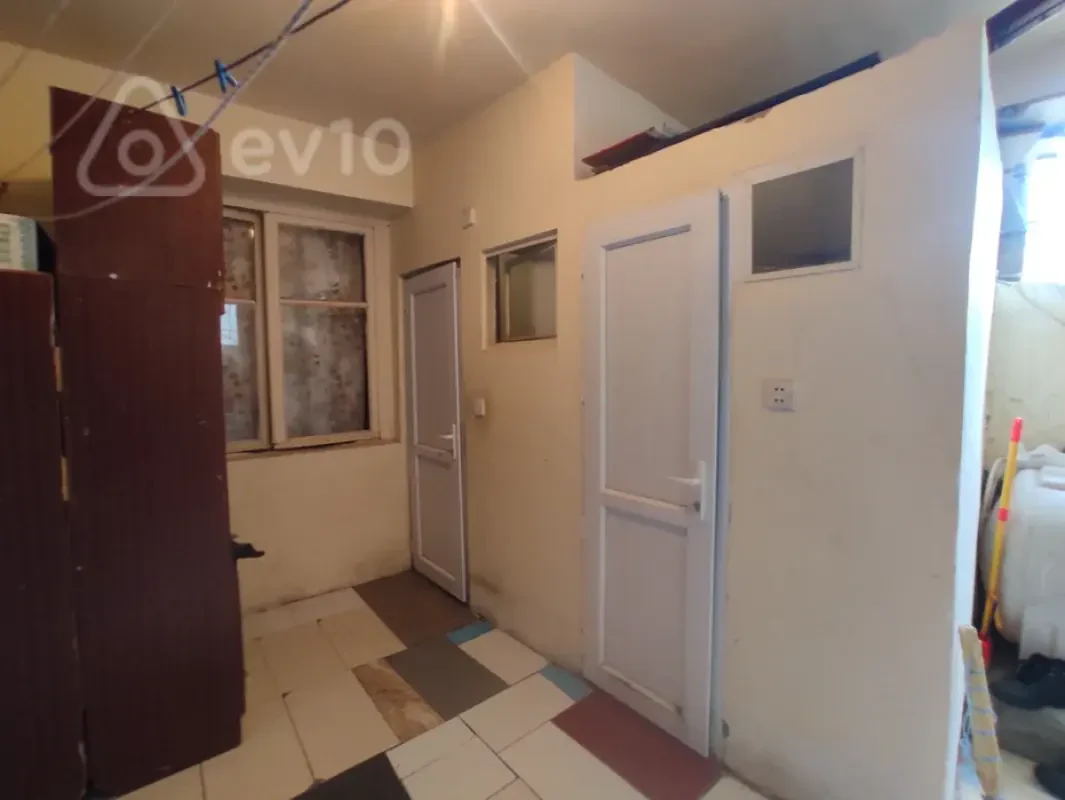 Kirayə verilir 1 otaqlı həyət evi 35 m²