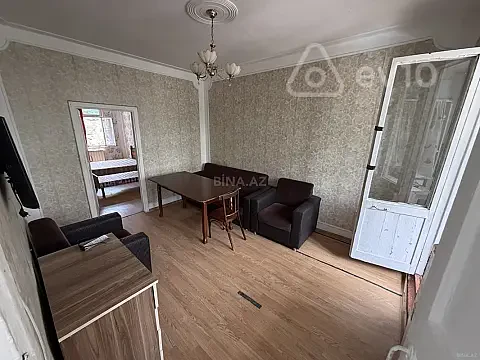 Kirayə verilir 2 otaqlı köhnə tikili 33 m² — Bakı, Nəsimi 2 otaq 33.00 m²