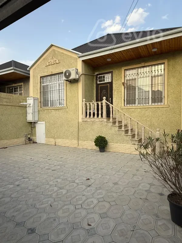 Kirayə verilir 3 otaqlı həyət evi 80 m²