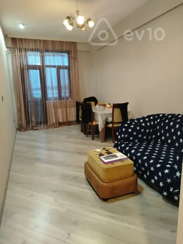 Kirayə verilir 3 otaqlı yeni tikili 70 m²