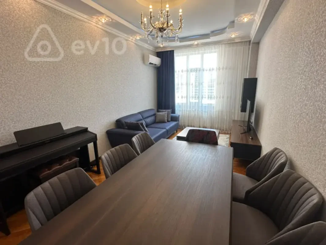 Satılır 2 otaqlı yeni tikili 78 m²