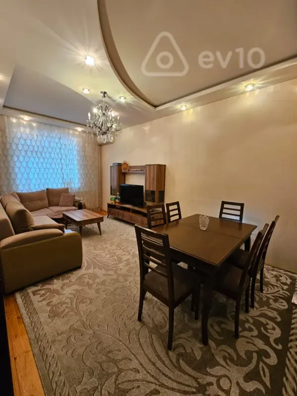 Kirayə verilir 2 otaqlı yeni tikili 75 m²