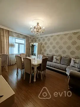 Satılır 3 otaqlı köhnə tikili 64 m² — Bakı, Nərimanov 3 otaq 64.00 m²