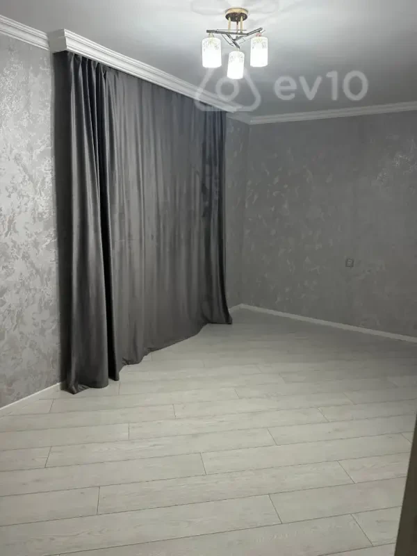 Kirayə verilir mənzil 50 m²