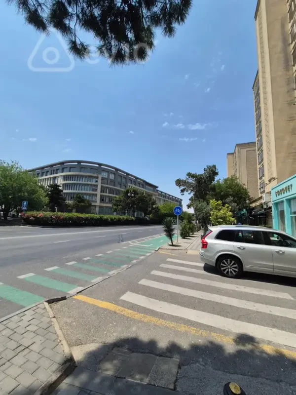 Satılır 3 otaqlı köhnə tikili 70 m²