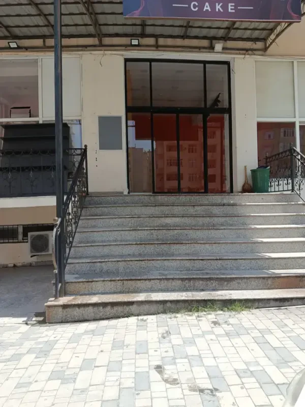 Kirayə verilir mənzil 135 m²
