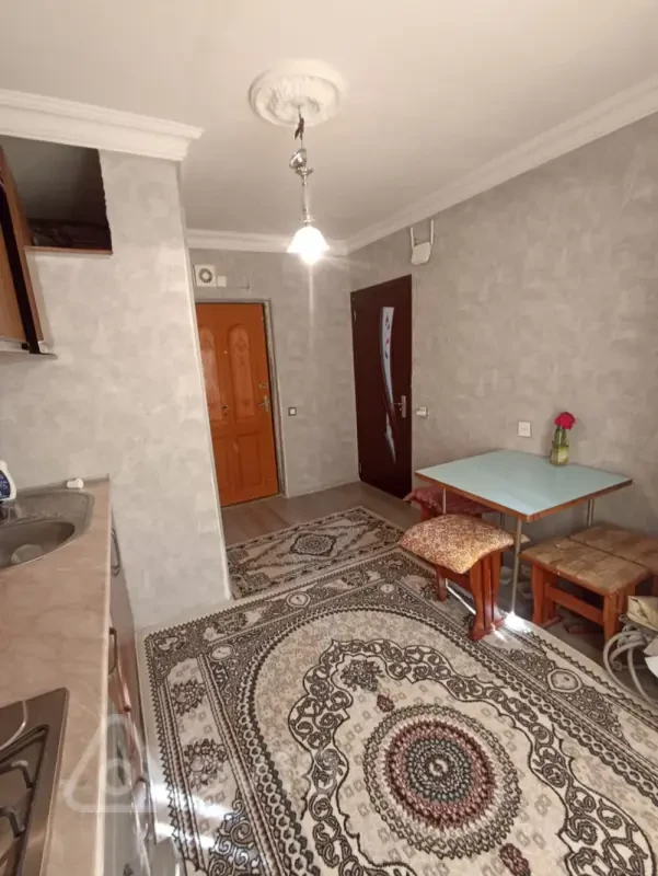 Satılır 2 otaqlı köhnə tikili 35 m²