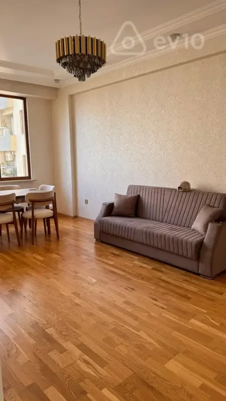 Kirayə verilir 2 otaqlı yeni tikili 65 m²