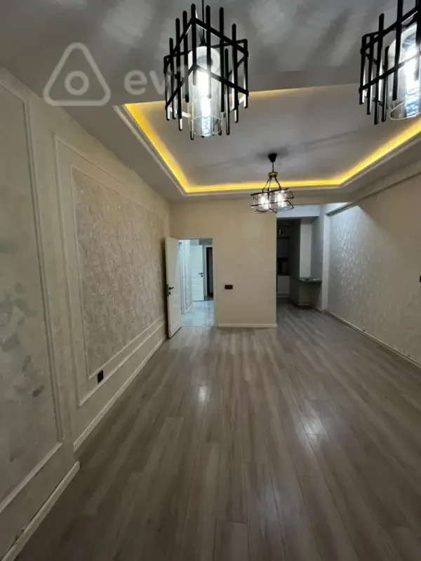 Kirayə verilir 2 otaqlı yeni tikili 75 m²