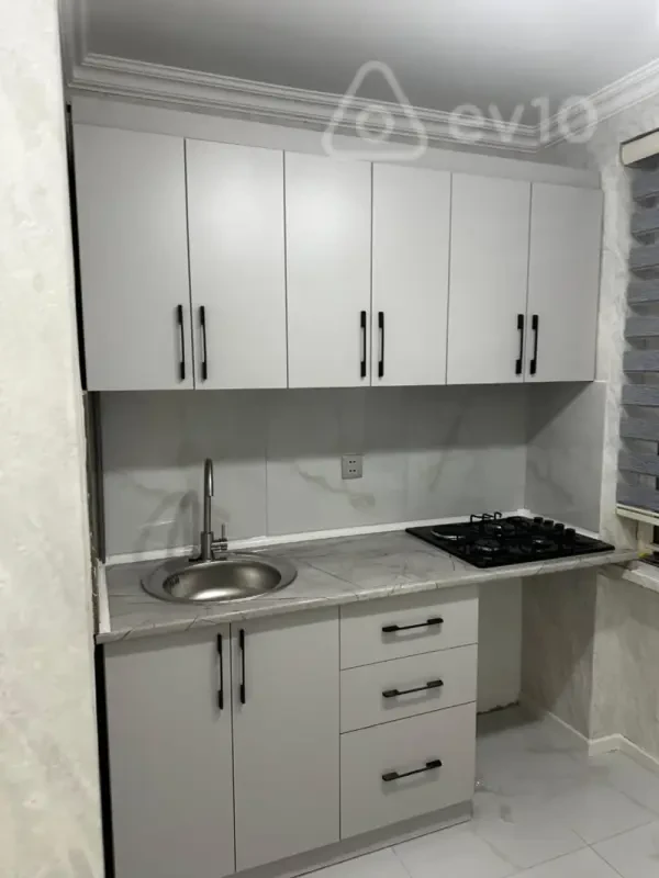 Kirayə verilir mənzil 45 m²