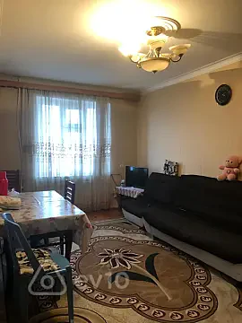 Satılır 3 otaqlı köhnə tikili 65 m² — Bakı, Binəqədi 3 otaq 65.00 m²