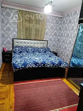 Kirayə verilir 3 otaqlı köhnə tikili 90 m² — Bakı, Nəsimi 3 otaq 90.00 m²