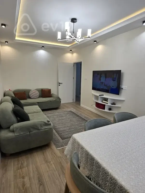 Kirayə verilir 2 otaqlı yeni tikili 94 m²