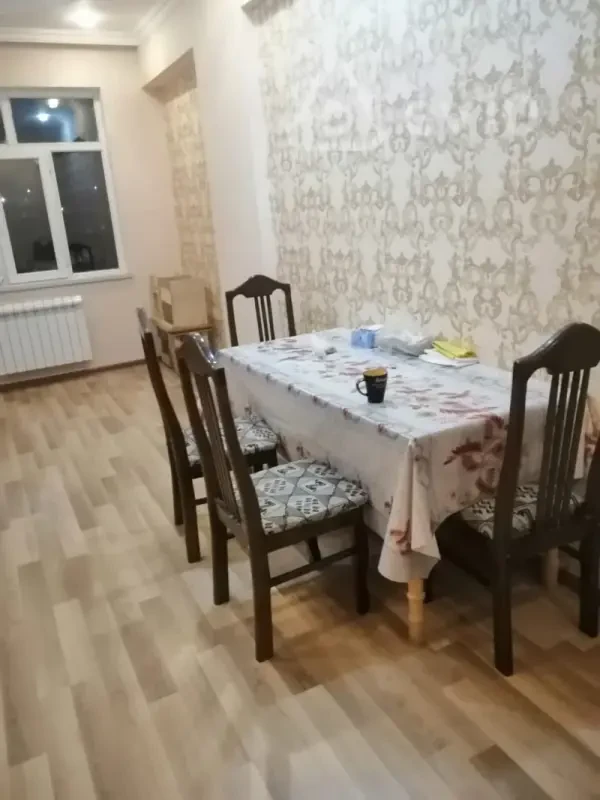 Kirayə verilir 3 otaqlı yeni tikili 76 m²