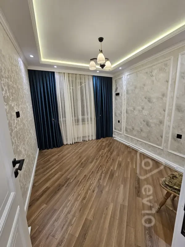 Satılır 3 otaqlı köhnə tikili 73 m²