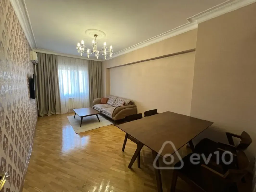 Kirayə verilir 3 otaqlı yeni tikili 110 m²