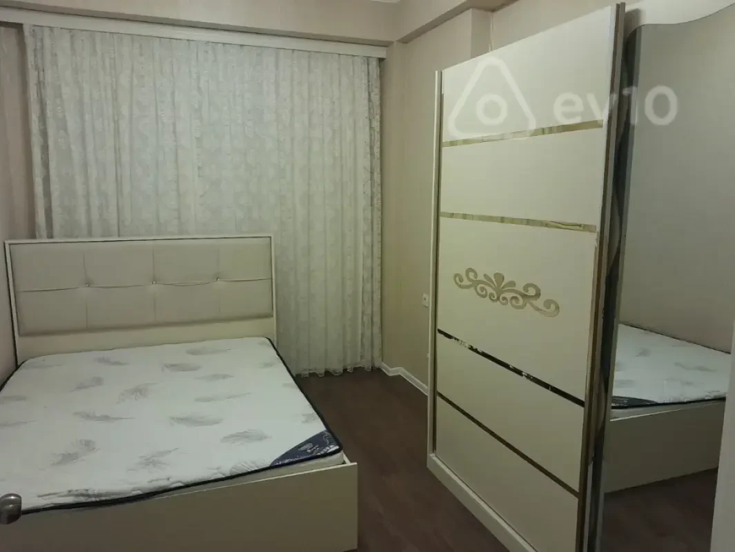 Kirayə verilir 2 otaqlı yeni tikili 68 m²