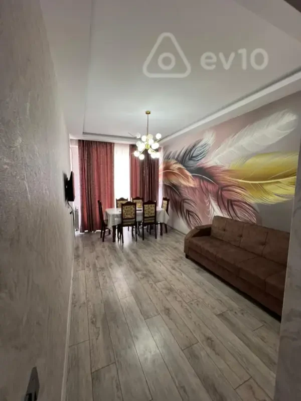 Kirayə verilir 2 otaqlı yeni tikili 65 m²
