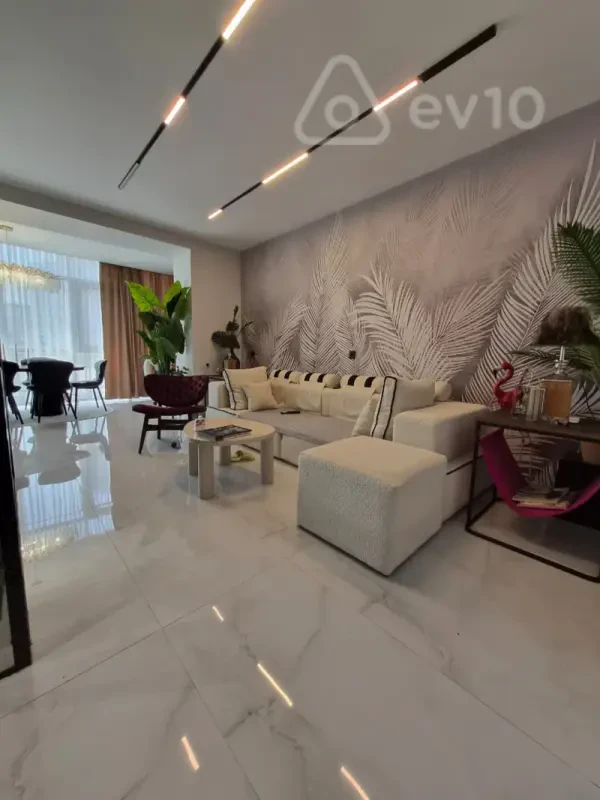 Satılır 3 otaqlı yeni tikili 108 m²