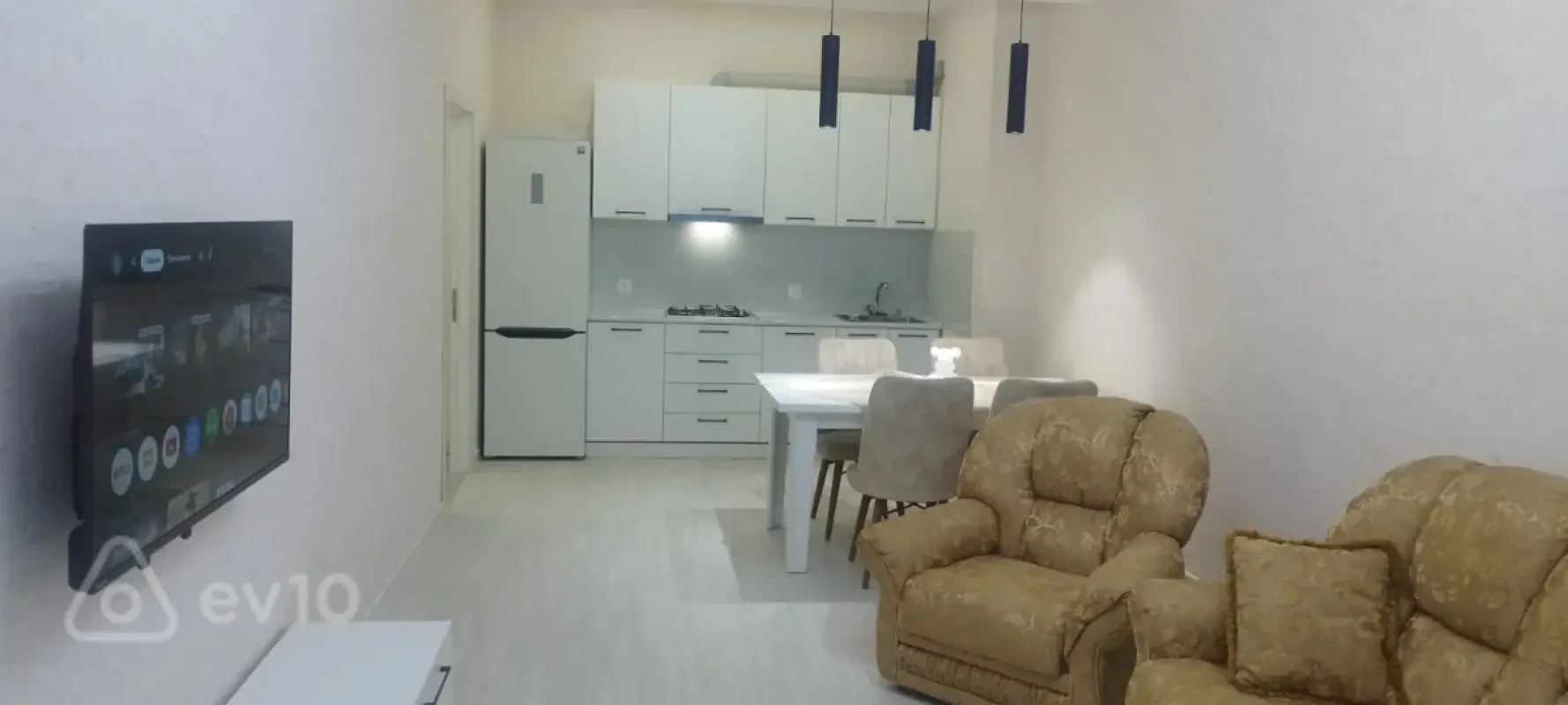 Kirayə verilir 3 otaqlı yeni tikili 80 m²