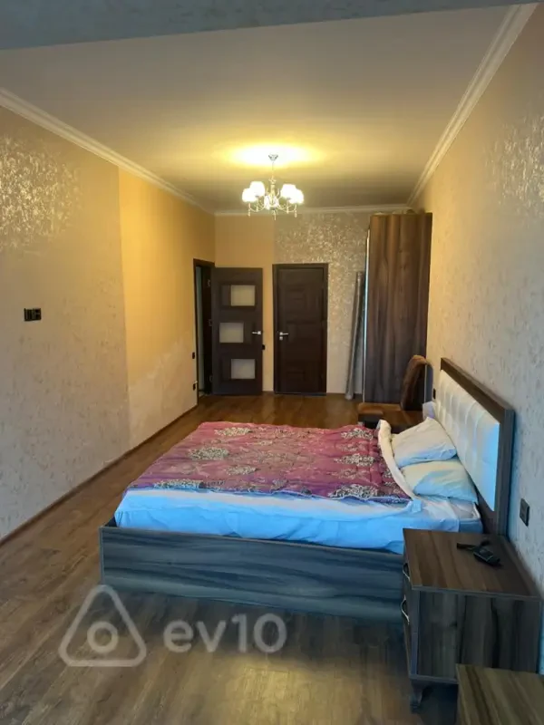 Kirayə verilir 2 otaqlı yeni tikili 103 m²