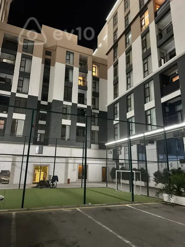 Satılır 3 otaqlı yeni tikili 128 m²