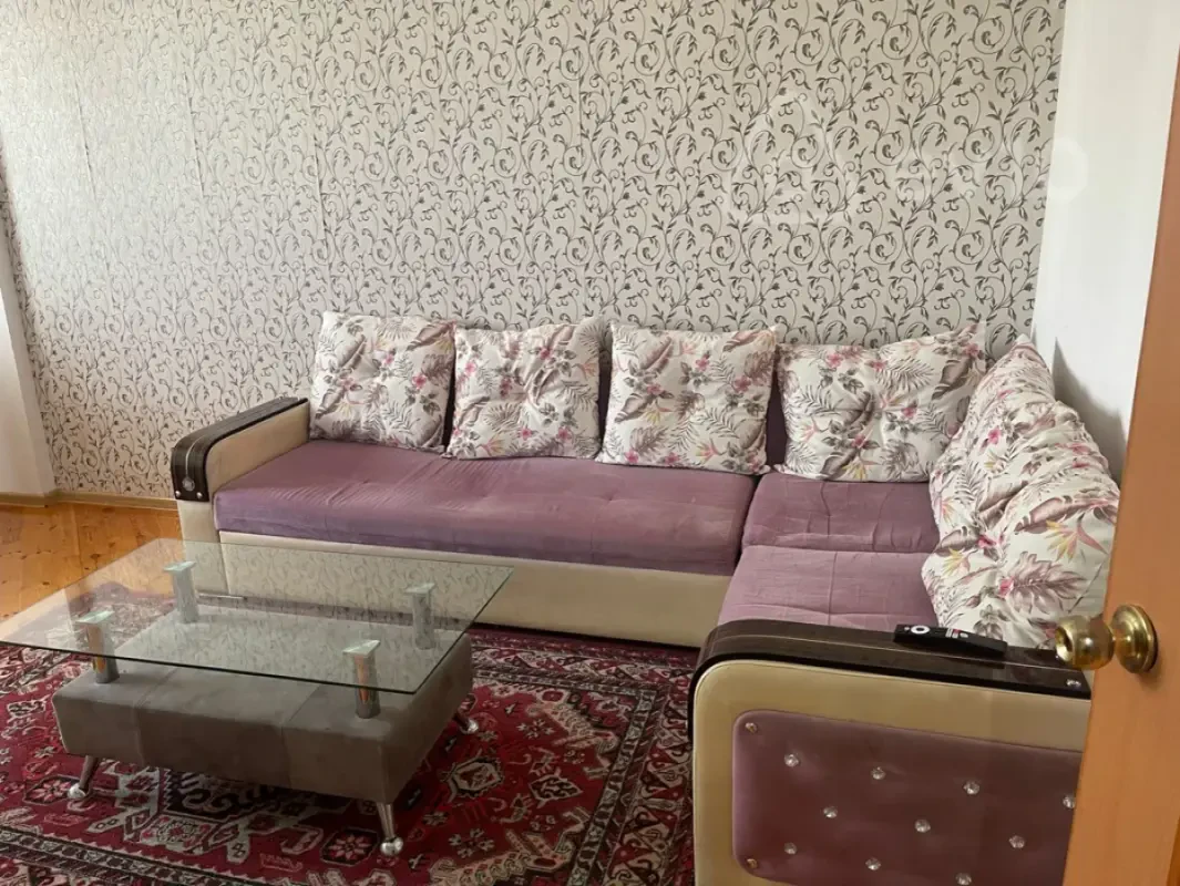 Kirayə verilir 2 otaqlı yeni tikili 58 m²
