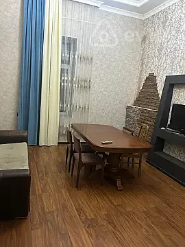 Satılır 3 otaqlı köhnə tikili 80 m² — Bakı, Nəsimi 3 otaq 80.00 m²
