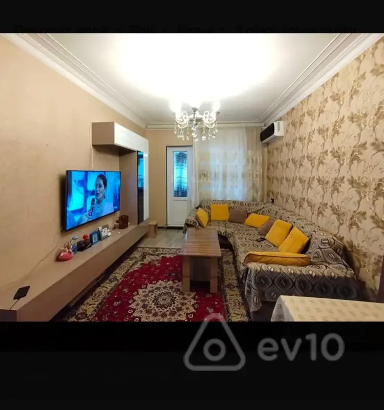 Kirayə verilir 3 otaqlı köhnə tikili 80 m²