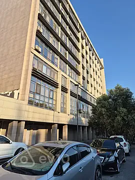 Satılır 3 otaqlı köhnə tikili 106 m² — Bakı, Nərimanov 3 otaq 106.00 m²
