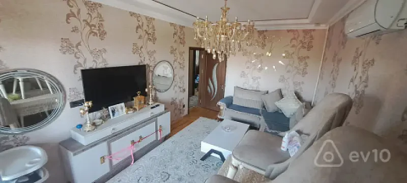 Satılır 3 otaqlı köhnə tikili 75 m² — Bakı, Suraxanı 3 otaq 75.00 m²