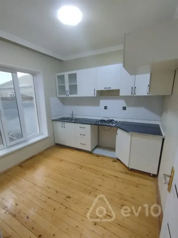 Satılır 3 otaqlı həyət evi 90 m²
