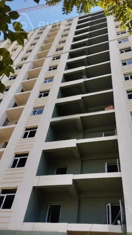 Satılır 2 otaqlı yeni tikili 113 m²