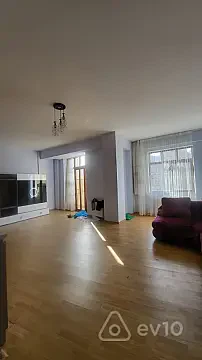 Satılır 3 otaqlı köhnə tikili 125 m² — Bakı, Nərimanov 3 otaq 125.00 m²