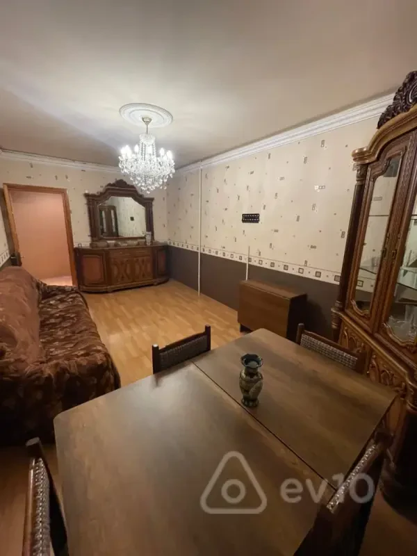 Kirayə verilir 2 otaqlı yeni tikili 70 m²