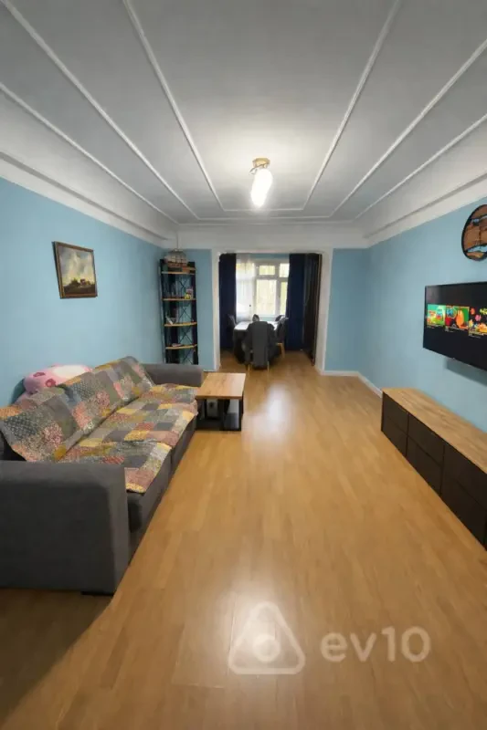 Satılır 3 otaqlı köhnə tikili 62.1 m²