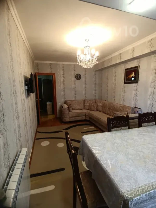 Satılır 2 otaqlı köhnə tikili 45.2 m²