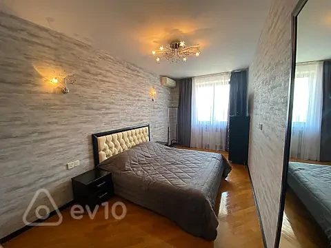 Kirayə verilir 2 otaqlı köhnə tikili 75 m² — Bakı, Nəsimi 2 otaq 75.00 m²