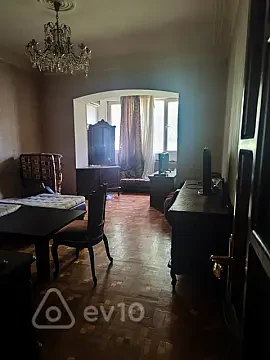 Kirayə verilir 4 otaqlı köhnə tikili 100 m² — Bakı, Nəsimi 4 otaq 100.00 m²