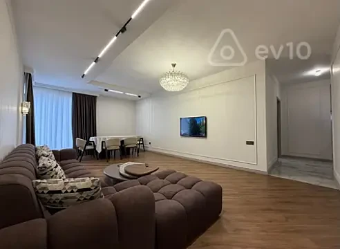 Kirayə verilir 3 otaqlı yeni tikili 130 m² — Bakı, Nəsimi 3 otaq 130.00 m²